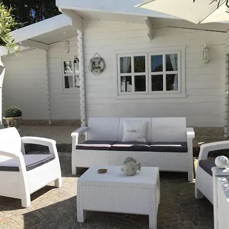 Caratteristica Dependance In Legno Holiday home